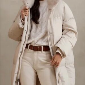 Banana Republic Off-White Down filled Puffer Jacket